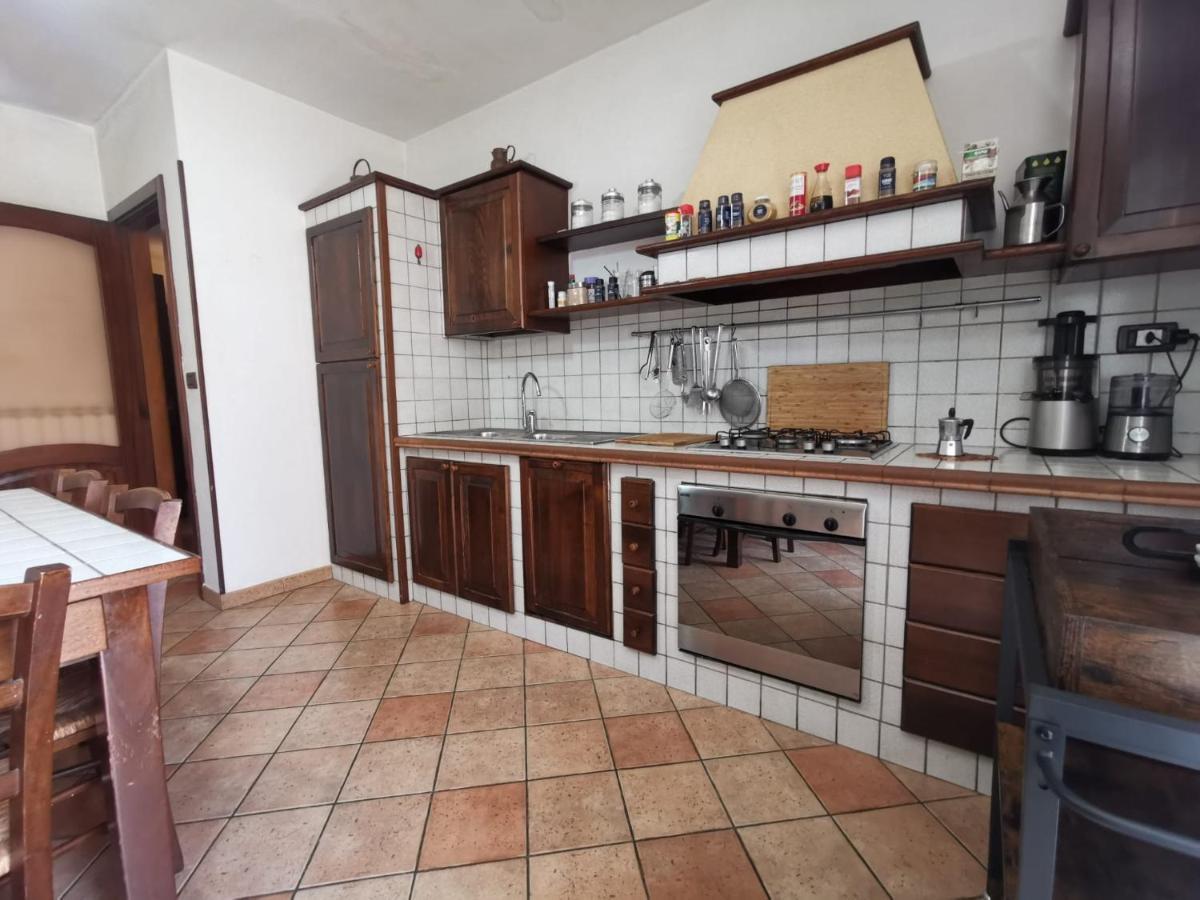 קרוביניו Favolosa Casa Con Terrazza, Idromassaggio, Cortile E Garage Auto מראה חיצוני תמונה